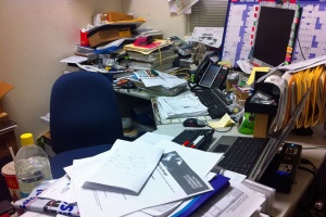 600-Jills-messy-office-600x400